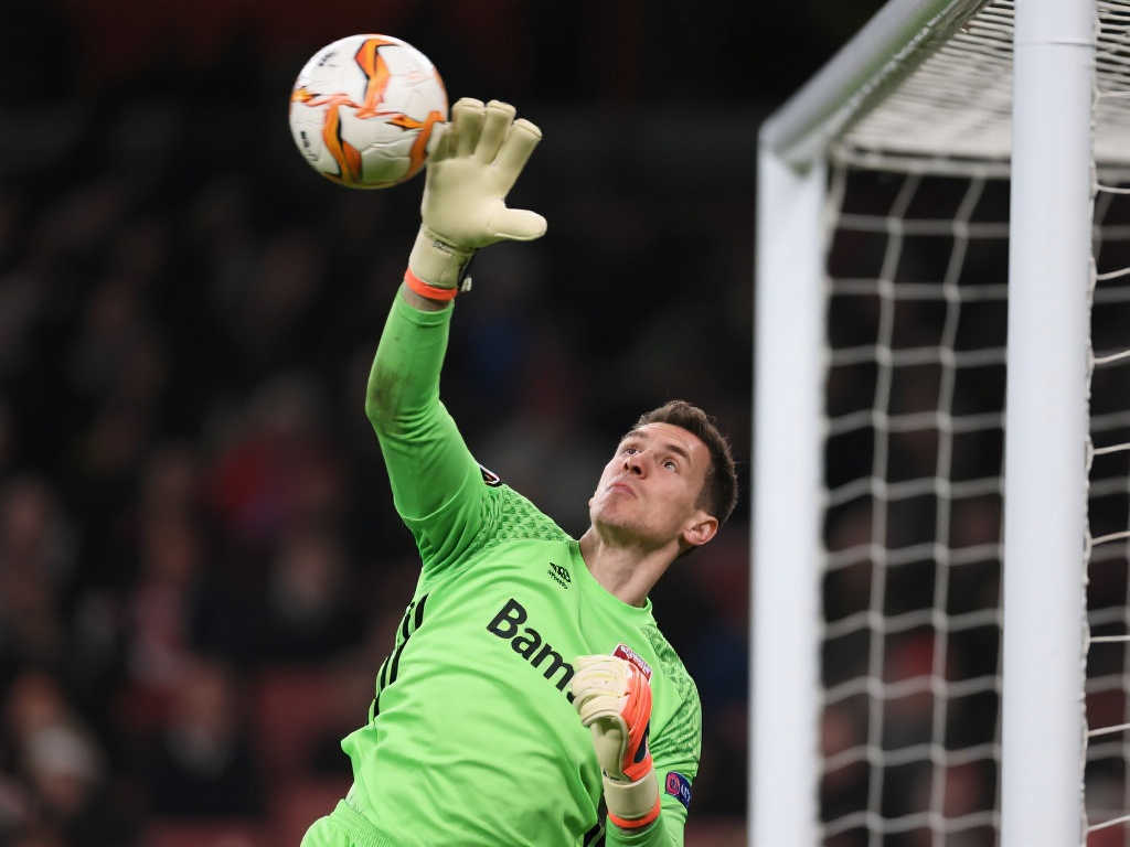 崭露头角 崭露头角